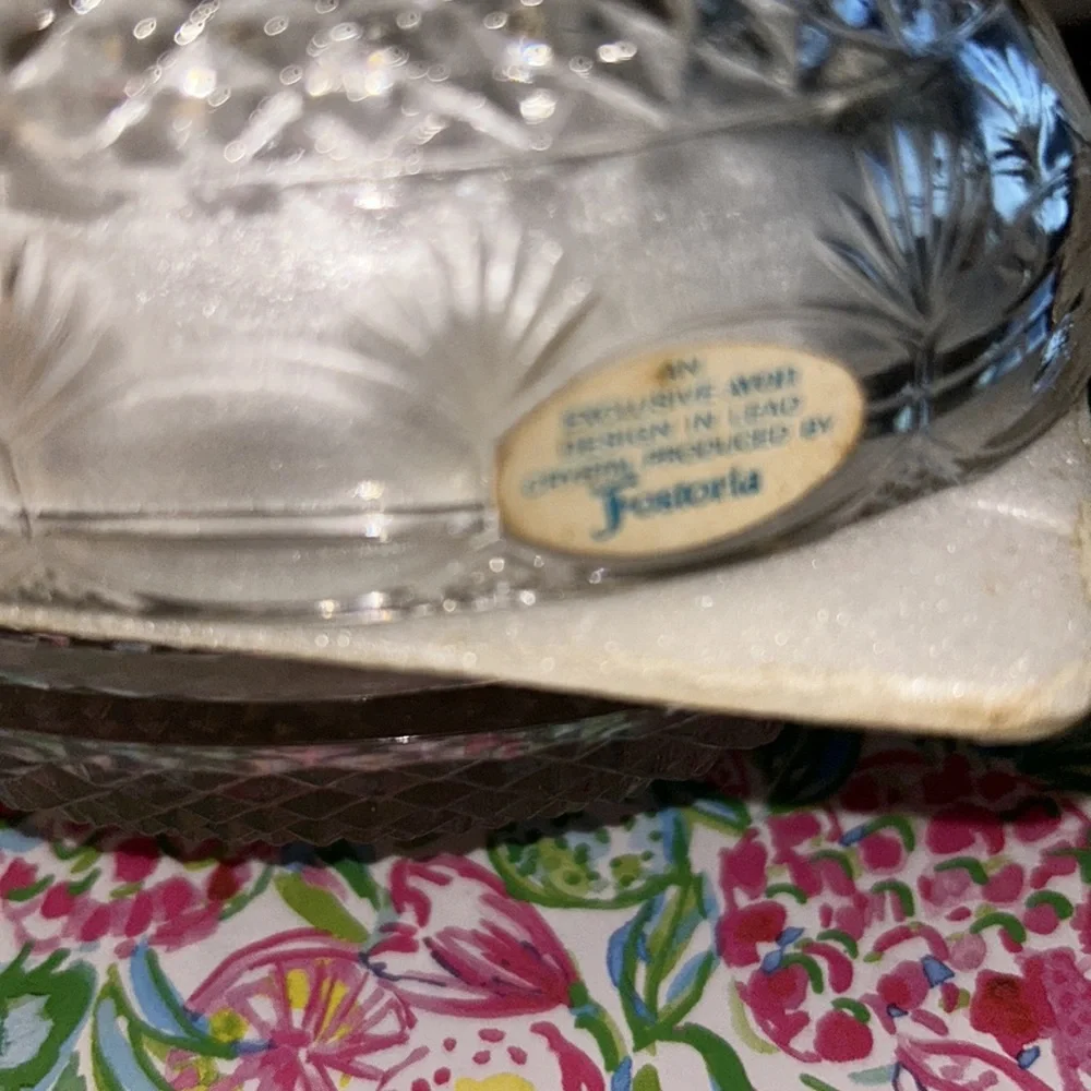 Fostoria glass Egg Soap dish Mothers Day 1977 by Avon. - Picture 2 of 8